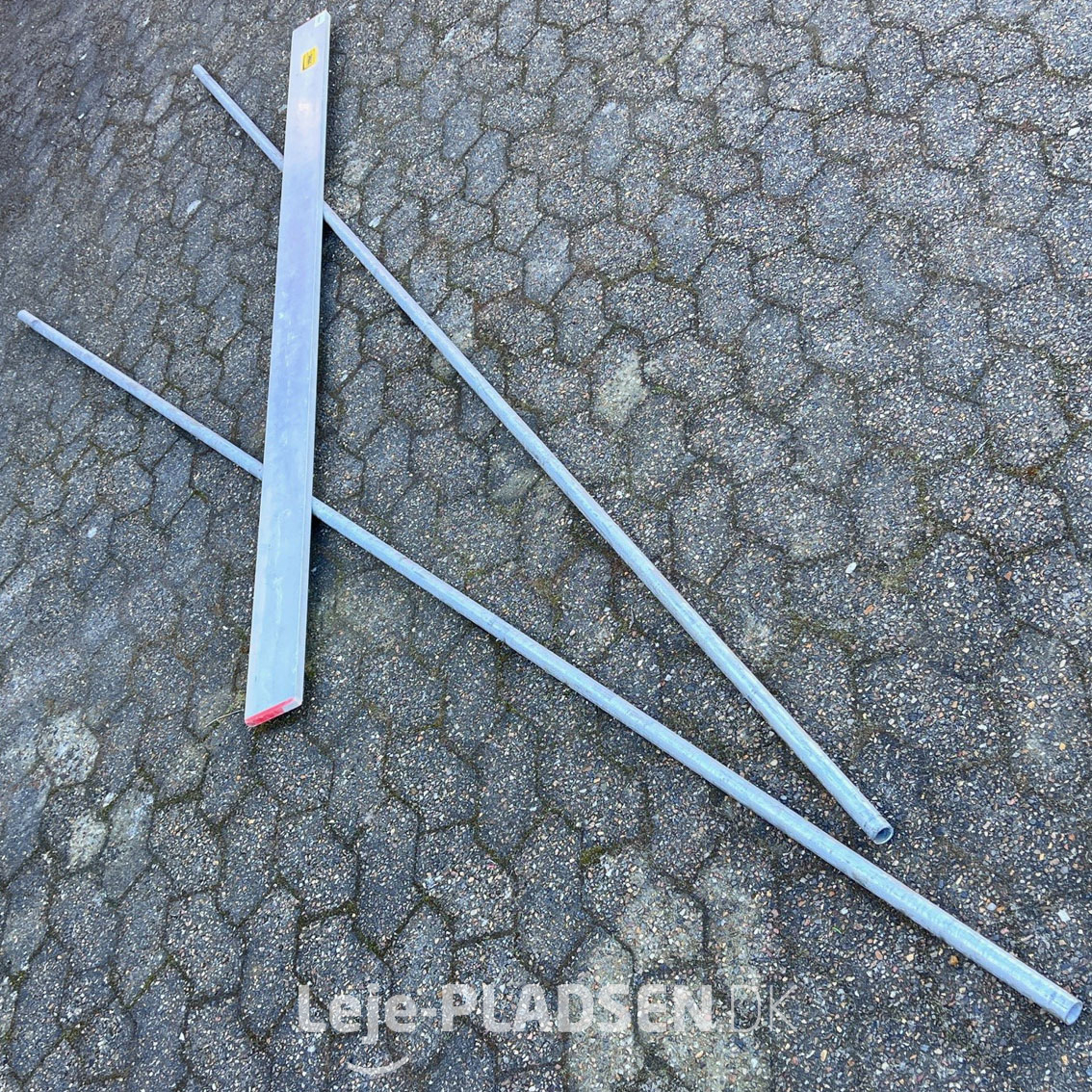 Lej AFRETTER SÆT til fliselægning